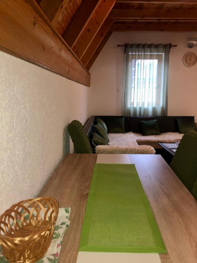 자블야크 Vikendica Anja 빌라 외부 사진